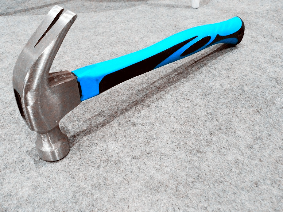Claw hammer (XL0005-2) with polishing surface, color rubber handle and good price