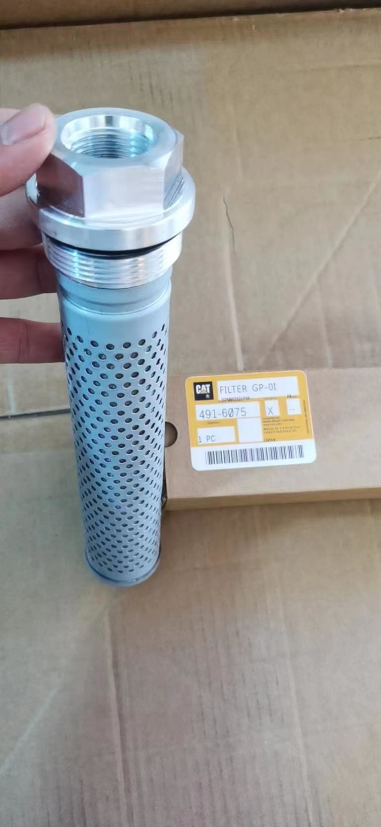 Original 4916075 491-6075 FUEL FILTER for CAT Hydraulic