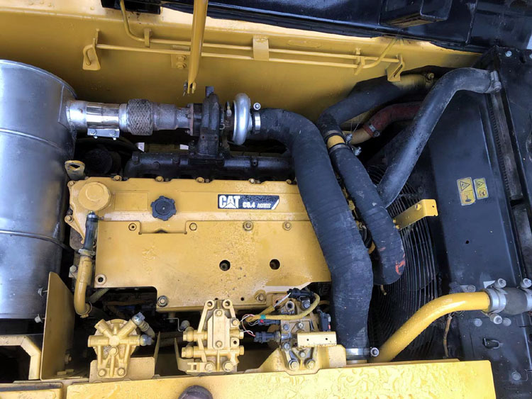 Second Hand 2018 Caterpillar CAT320D Excavator with Caterpillar Engine in Shanghai