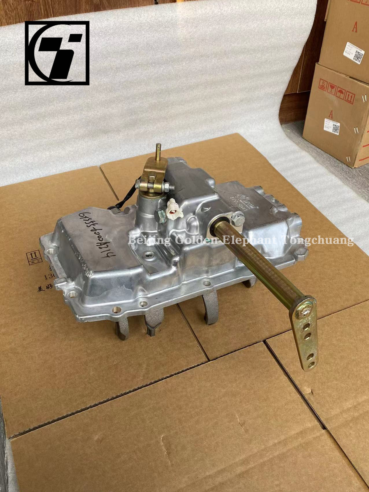 Automotive Parts Omako Ling Wan Li Yang Transmission Upper Cover Assembly 55-6000A214