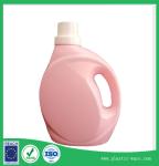 PE 2 L Laundry detergent bottles in pink blue green color treatment pump