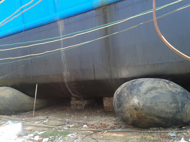Shunhang Brand Rubber Ship Launching Airbags For Boat Lifting