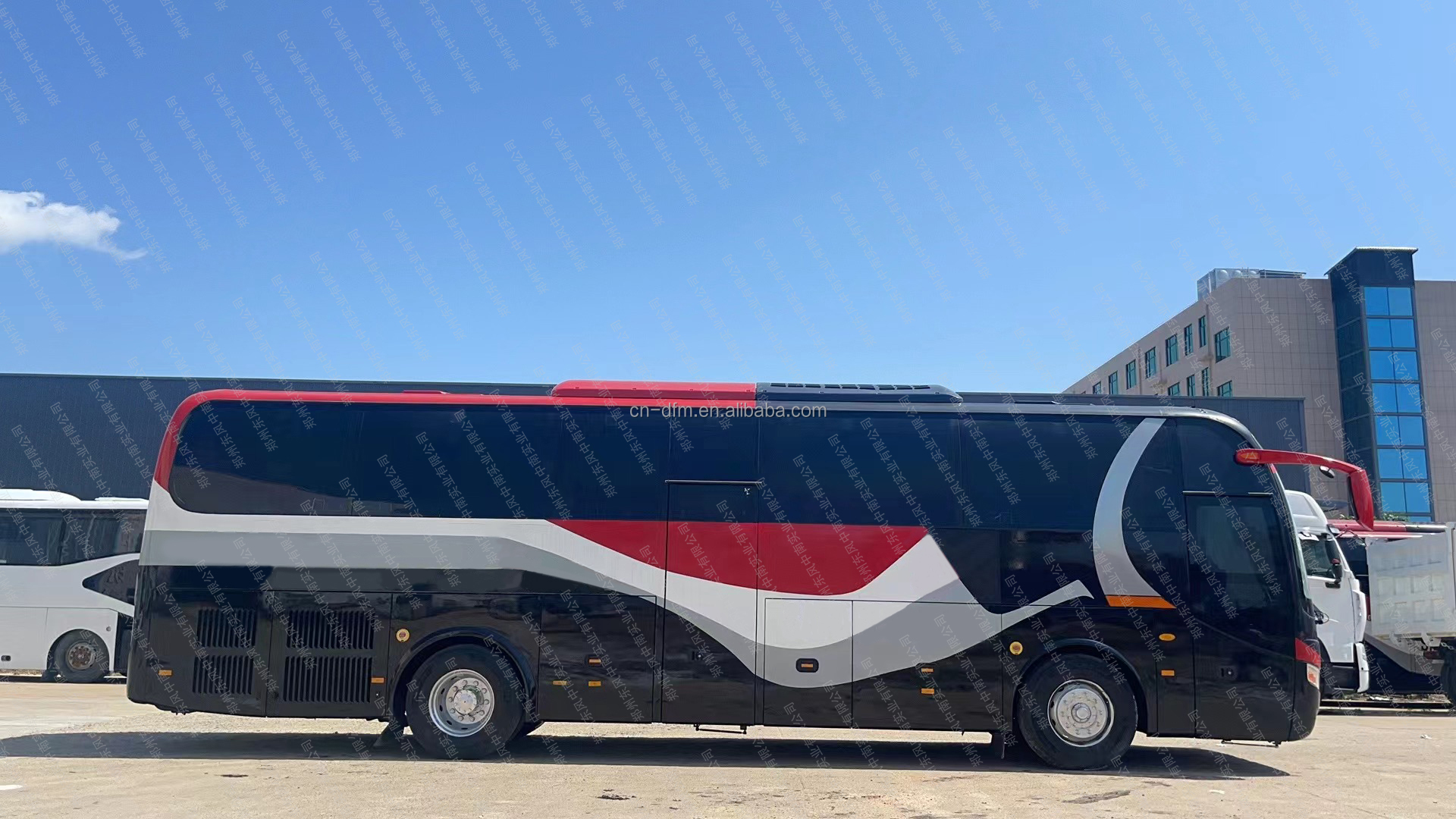 Good Condition 50 Seats Coach Buses Used Bus For Africa with Manual Transmission Type
