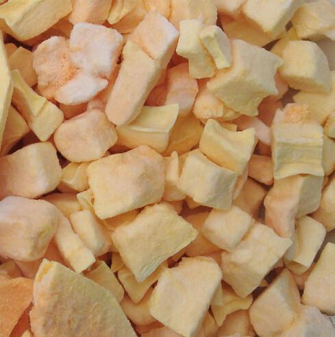 Buy cheap Bright Color Freeze Dried Fruit , Organic Dried Papaya Dry / Cool Place Storage from wholesalers
