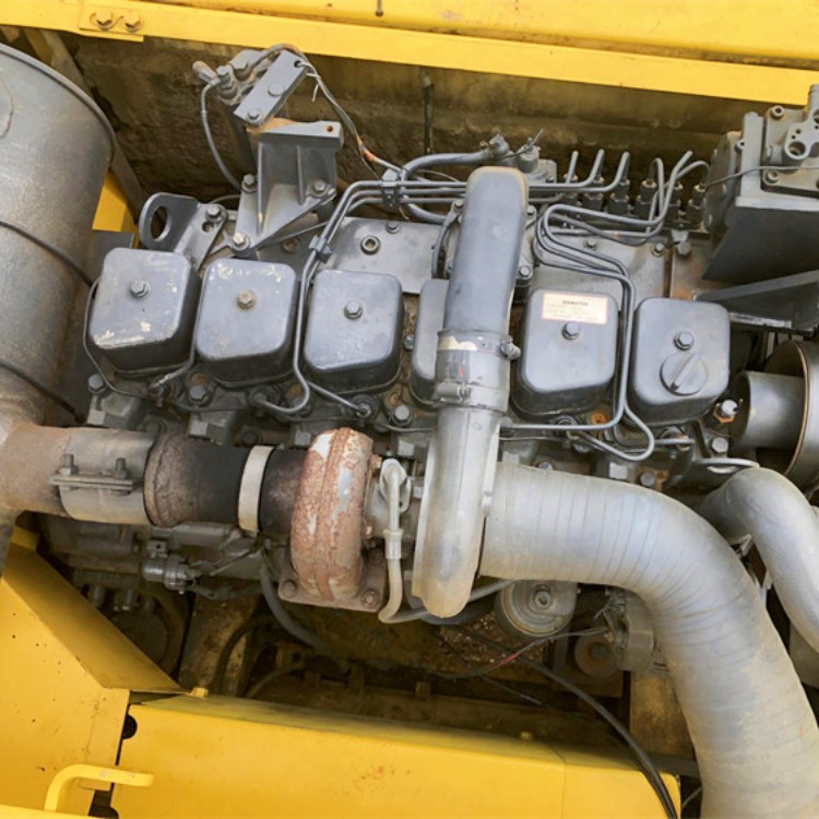 Good Condition Komatsu PC200-6 Excavator with ORIGINAL Hydraulic Valve and Parts