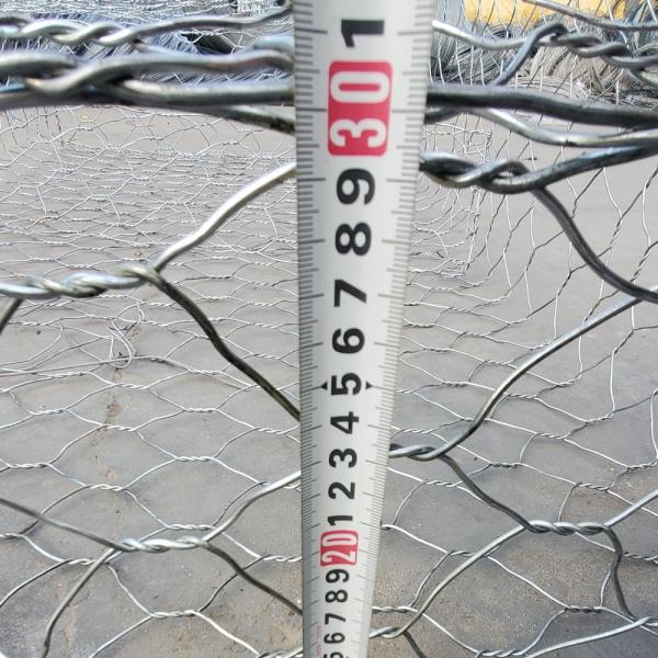 Buy cheap 2x1x1m Stone Gabion Baskets 8*10cm Hexagon Hole from wholesalers