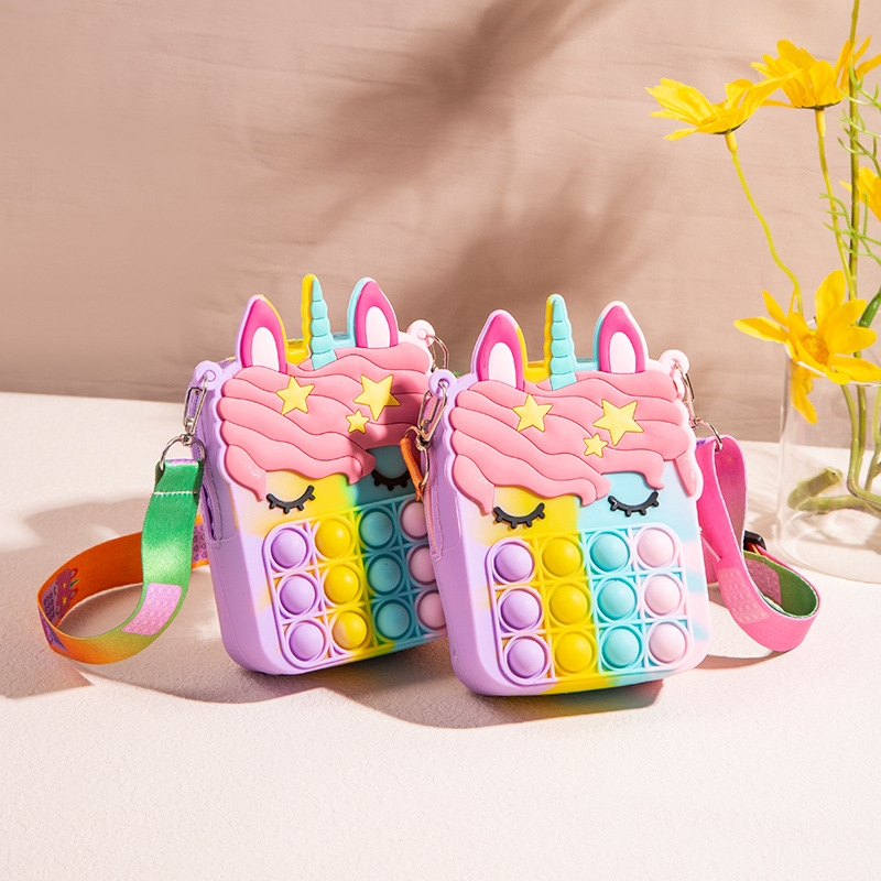 Baby Silicone Products Toy Girls Girls Bag MHC Hot Sellers Unicorn Stress Relief Silicone Bag Popular Fingertip Wallet