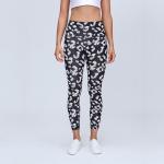 87%Nylon And 13%Spandex Cute Yoga Clothes 280gsm Printed Yoga Leggings