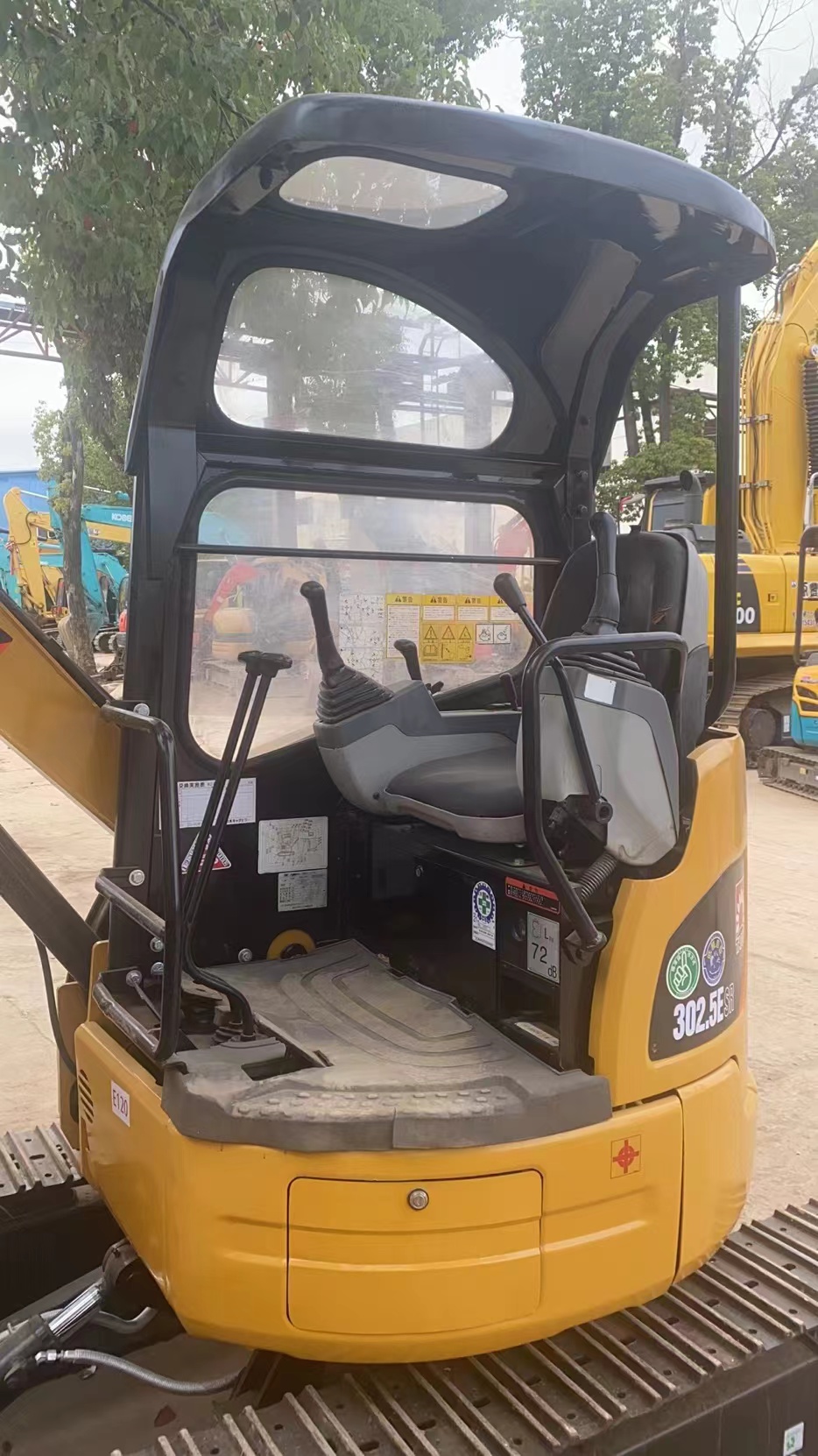2 Ton Used CAT302.5C Micro Hydraulic Crawler Excavator CAT301.7 CAT302 CAT303 CAT304
