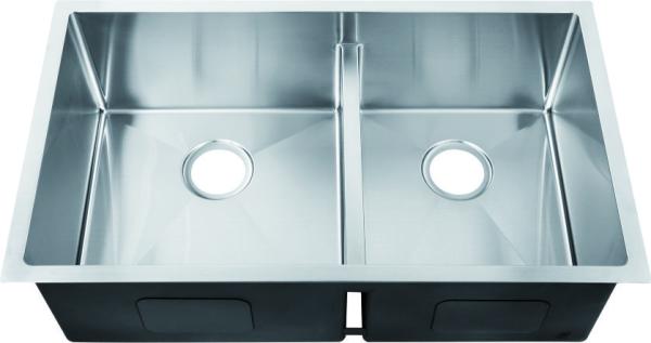 Buy cheap 32 Inch Low Divide Undermount Kitchen Sink , 16 Gauge Stainless Single Bowl Sink from wholesalers
