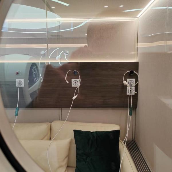 Buy cheap 4 - 6 People 1.3 ATA Hyperbaric Air Pressurized Cube M Hyperbaric Healing Treatment from wholesalers