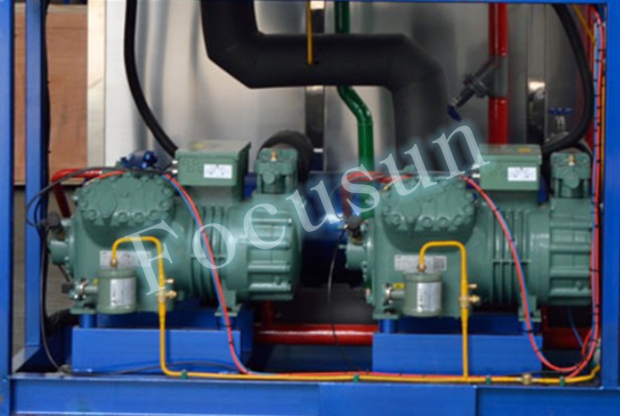 Phuong Thuc Lam Lanh Gio Industrial Air Cooled Chiller 1 Ton for Industrial Needs