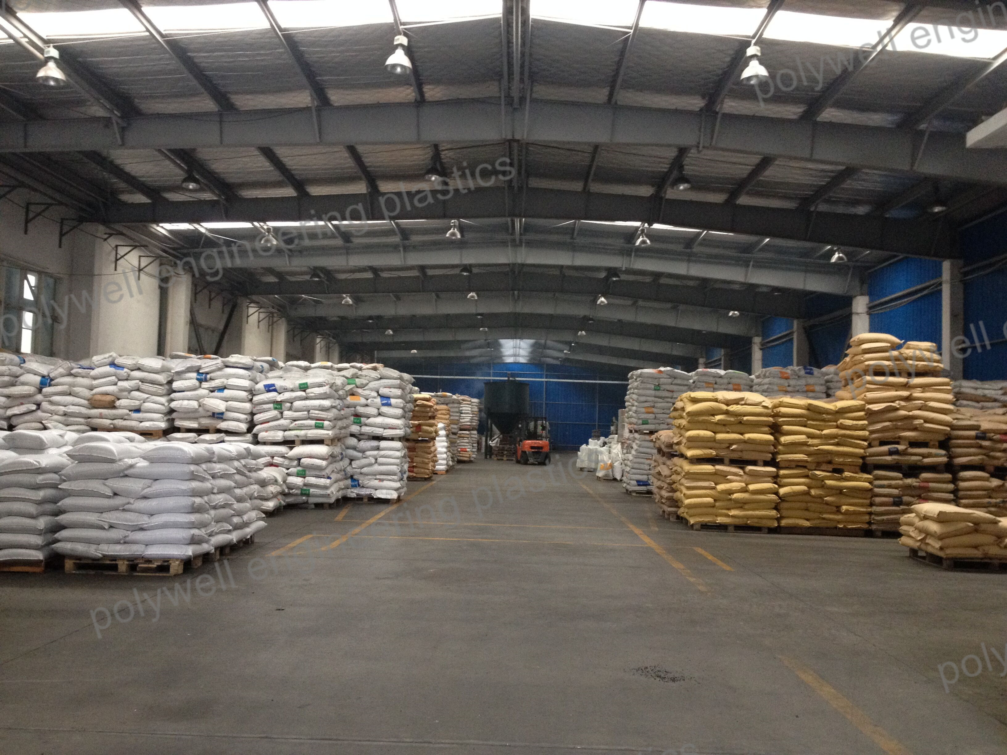 High Elasticity Plastic PA Extruding Granules Elongation Break Nylon Polyamide Building Material