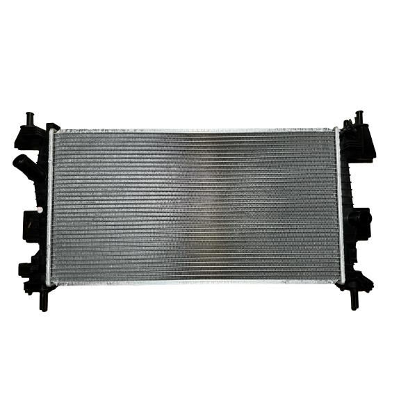 Replace/Repair Your Ford Focus D2 F1 with Our Aluminum Radiator and Plastic