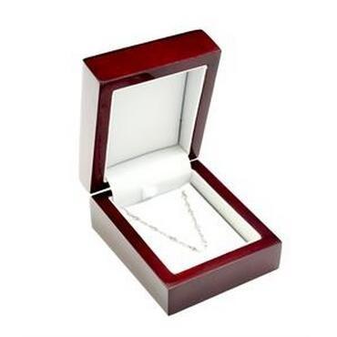 Buy cheap Square Shaped Lacquered Wood Jewelry Box Hot Stamping Logos For Wedding Ring from wholesalers