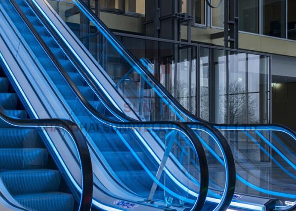 Buy cheap VVVF Safety 30 Degrees 0.5m/S Commercial Escalator Out Door / Indoor Escalator from wholesalers