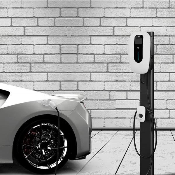 Buy cheap 50Hz 60HZ 11KW Home Car EV Charger 3G High Compatibility In School Parking Lots from wholesalers