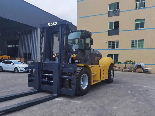 Buy cheap Industrial 15 Ton Forklift Reliable Performance for Heavy Load Material Handling from wholesalers