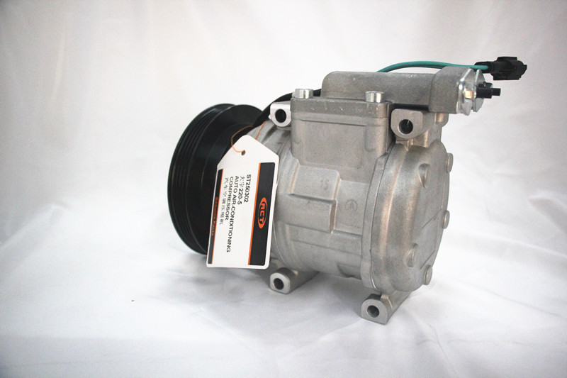 ST250302 Daewoo Ac Compressor Replacement For DH220-5 24V 4PK 135MM R134a