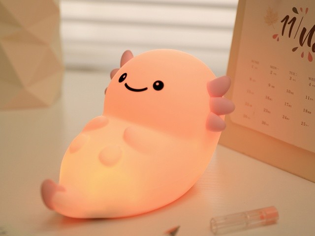 LED Light Source Cute Night Light Lamp With 5h-40h Usage Time And Silicone Material Made Of Silicone