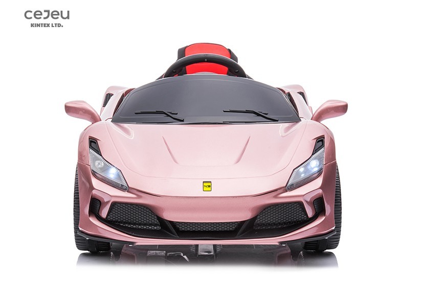 Two Motors Battery Powered Electric Ride On Car With Parental RC
