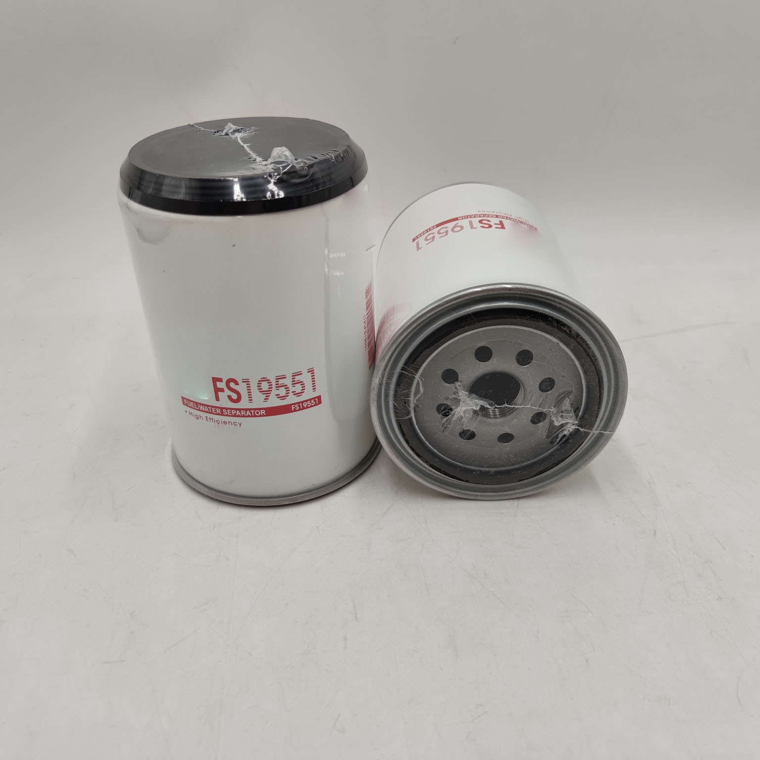 Highly Recommended Fuel Filter Oil Water Separator FS19551 for MIDLUM Year 2002-2007