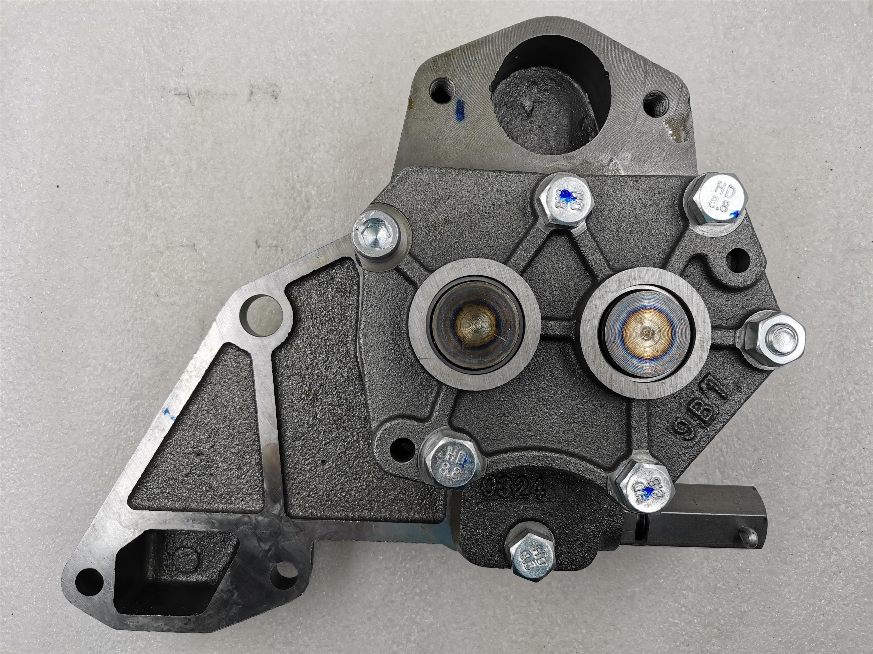 Standard Size AZ1500070021A OEM Original Aftermarket SINOTRUK Howo WD615 WP10 Engine Oil Pump
