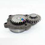 PC200-7 S6D102 Engine Spare Parts Oil Pump 6738-51-1100 4939587
