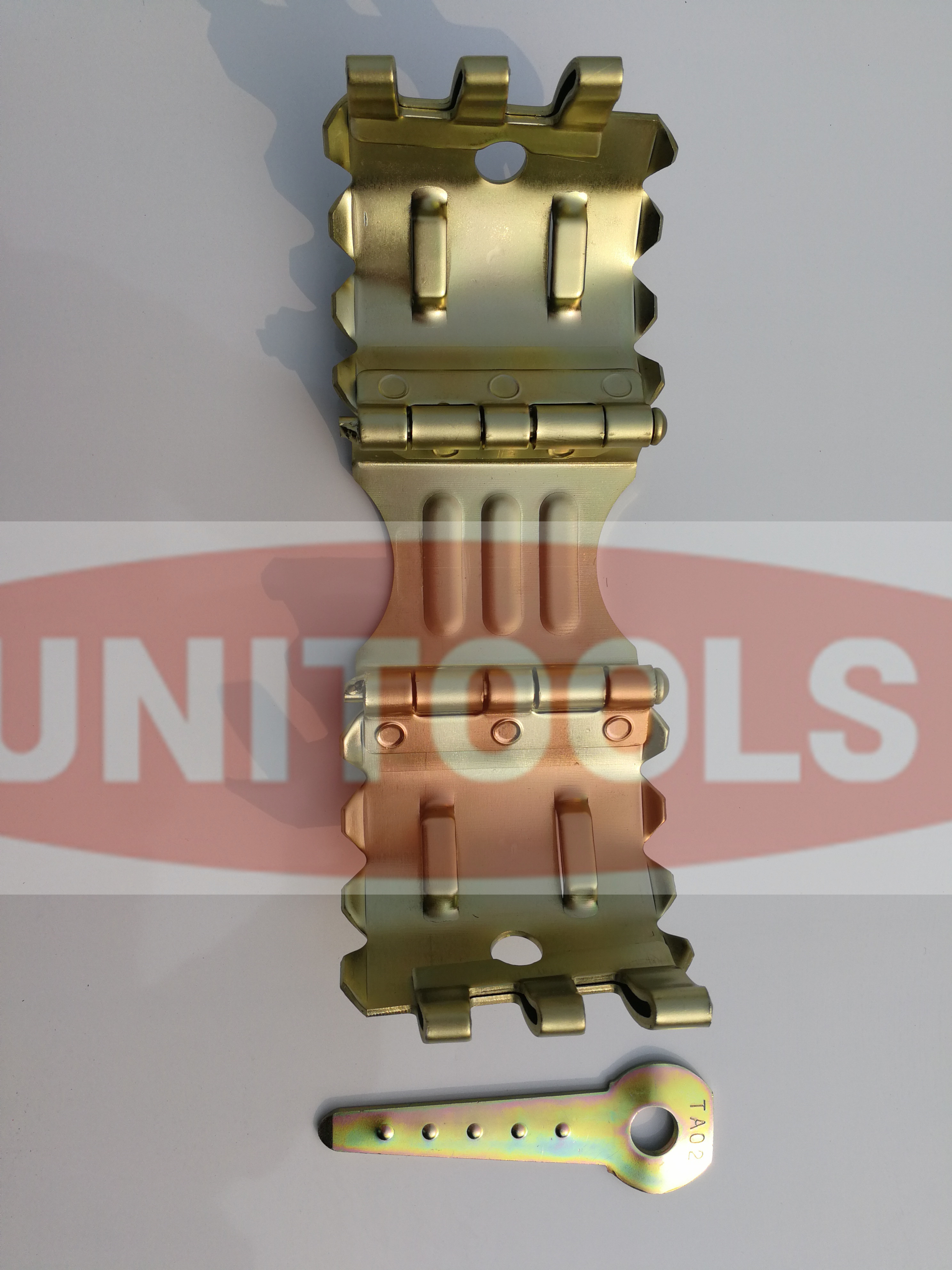Carbon Steel ESP Cable Protectors Single Channel 3-1/2 Mid Joint Stamping Type