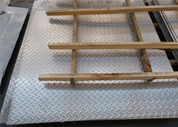 Buy cheap 2205 Duplex Stainless Steel Checkered Plate HL Brushed 0.1-3mm from wholesalers