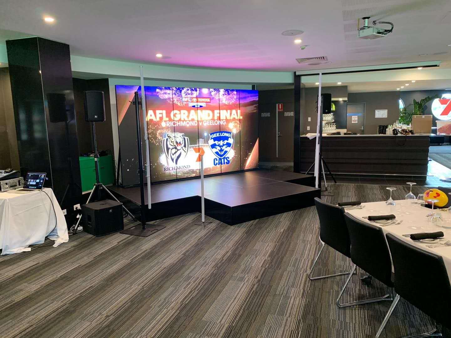 Longvison Commercial Smart Led Poster Display 1000nits for Advertising