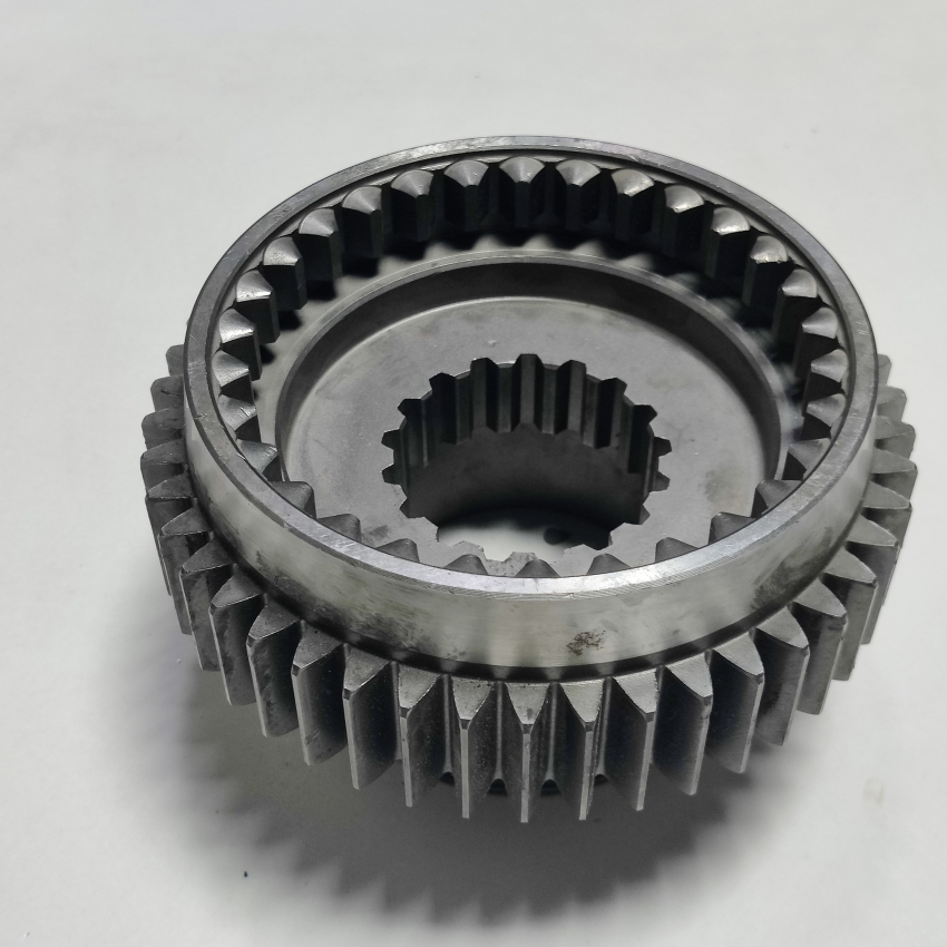 Transmission Sub Box Drive Gear 10JSD140-1707030 for Dongfeng Heavy Duty Performance