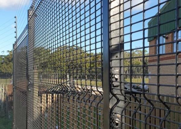 Buy cheap 358 Powder Coated High Strength 3.6x2.5m Anti Climb Fencing from wholesalers