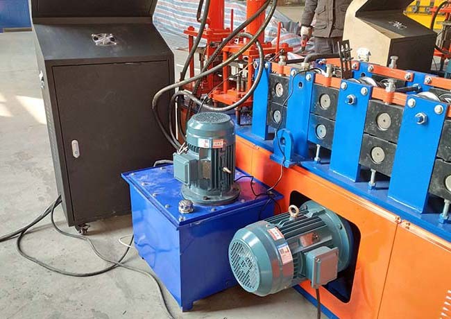 PLC Controlled Drywall Making Machine , Corner Angle Iron Steel Frame Roll Forming Machine