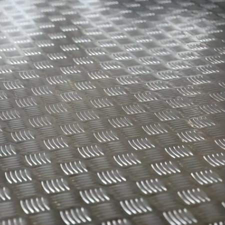 Buy cheap Anti Slip Aluminium Chequer Plate Sheet 2mm 4 X 8 Checker Plate Aluminum from wholesalers