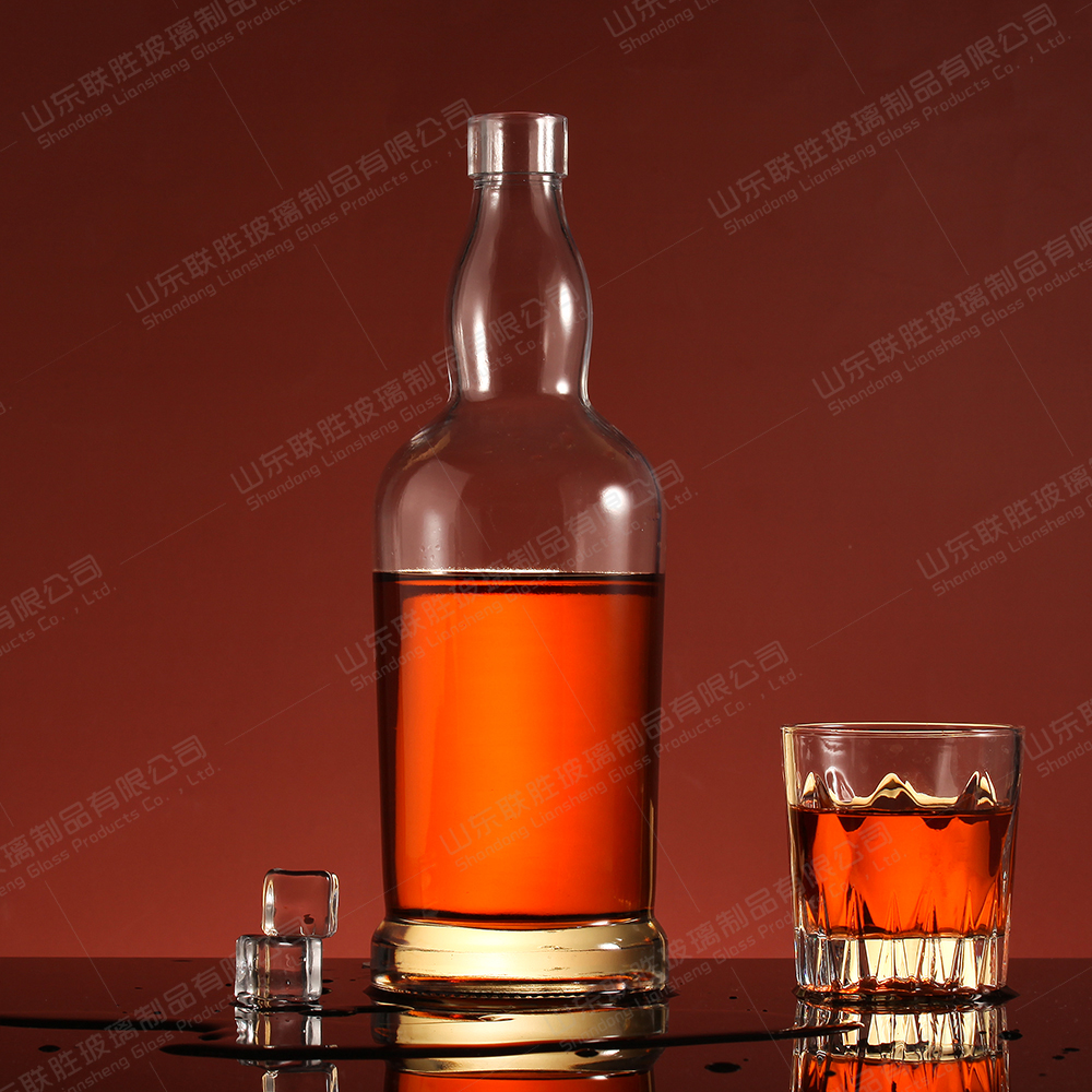 Glass Base Whisky Vodka Brandy Liquor Spirit Tequila Bottle with Screw Caps and Corks