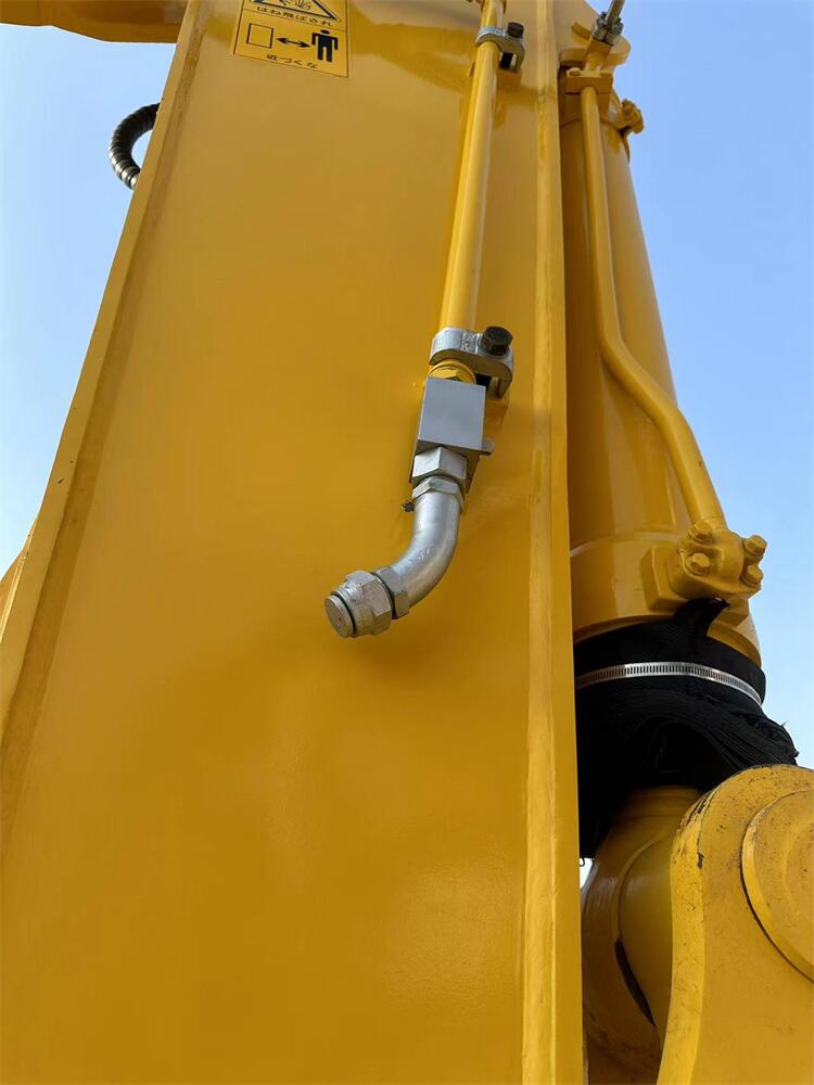 Japan Original Komatsu PC240-8 Digger with Good Performance and Automation Functions