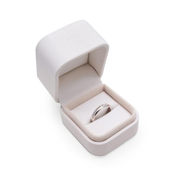 Buy cheap CMYK 4C Velvet Magnetic Jewelry Box Leather Wedding Ring Box Silver Stamping from wholesalers