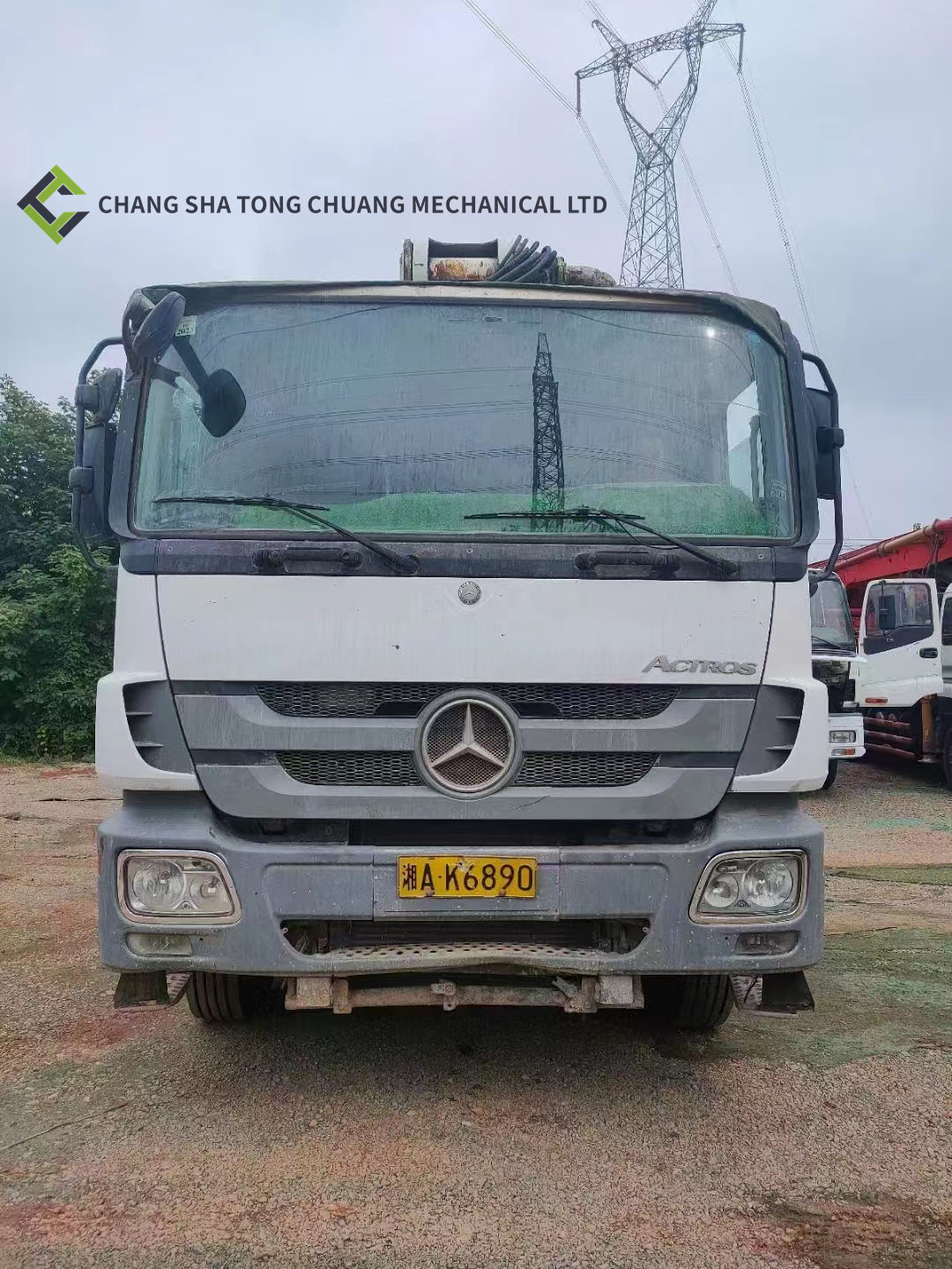 In 2011 Zoomlion Mercedes Benz Chassis 47 M Concrete Pump Truck 5 Cylinders 5 Masts