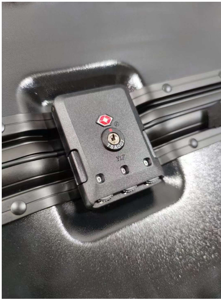 Factory Sale Business Travel Luggage 4 Spinner 360 Degree Wheels Luggage Set