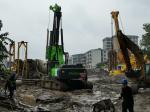 KR300ES Rotary Drilling Piling Rig Low Headroom Hydraulic 320KN/M
