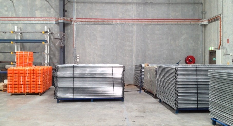 As 4687-2007 Standard 42 Microns Hdg Portable Fencing Panels 210cm X 240cm