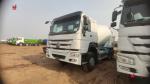 Euro 2 Concrete Mixer Truck Vehicle 371hp Left Hand Drive