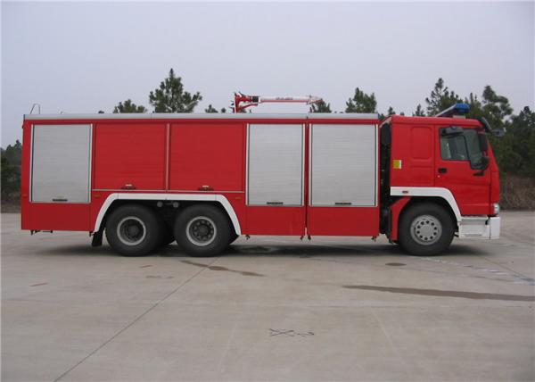 Buy cheap Heavy Duty 6x4 Drive Six Seats Water Tanker Fire Truck Flattop Four Door Length Cab from wholesalers