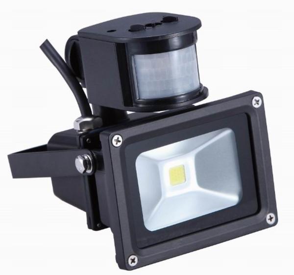 Buy cheap CRI75 20Watt AC100-240V Epistar Chip , Meanwell Driver Sensor LED Flood light from wholesalers