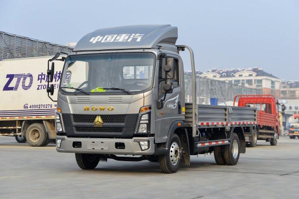 Buy cheap Sinotruk Howo Light Truck Titan Series 150HP 4.15m Single Row Fence Silver Body Single Row Seats from wholesalers