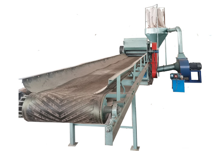 Coconut Shell Hammer Mill Pallet 900kg/H Small Wood Crusher Machine