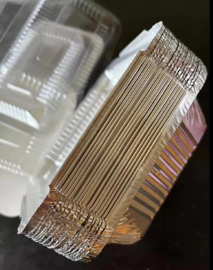 Customized Aluminum Foil Roll Containers Food Garde For Packaging
