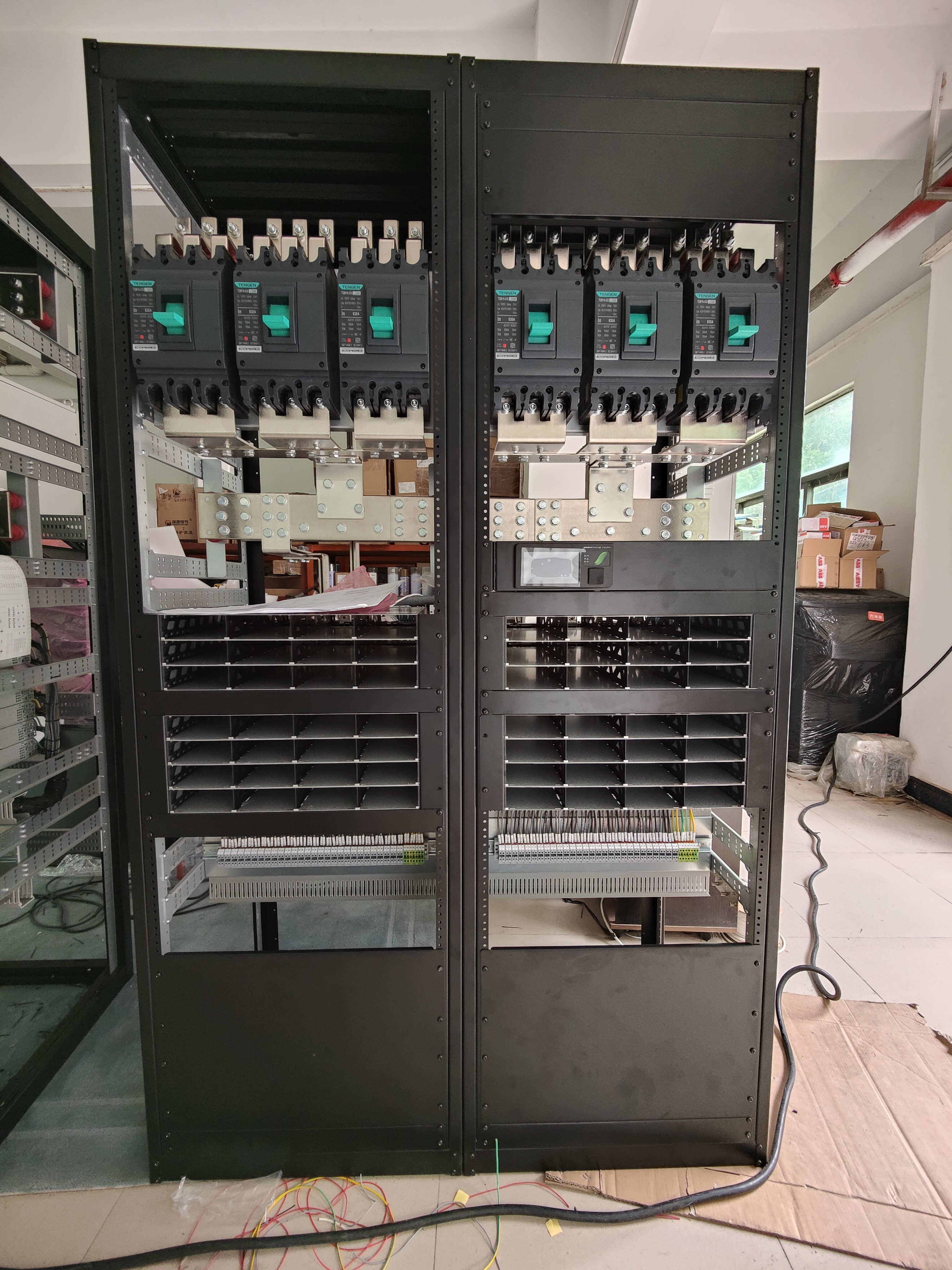 Flatpack2 Big System 48Vdc 84KW Telecom Power Indoor Cabinet Oem
