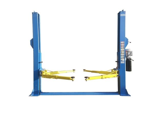 Buy cheap Lift Height 1900mm Automotive 2 Post Lift 2 Car Lift For Garage Capacity 9000lbs from wholesalers